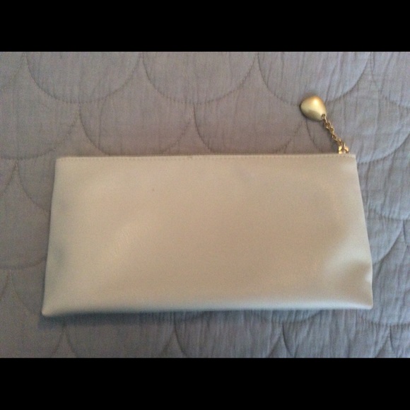 DKNY Cosmetic Bag New - Picture 6 of 8